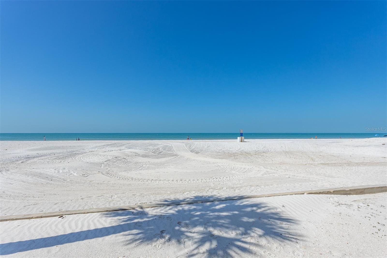 17610 LEE AVE, REDINGTON SHORES, FL, 33708