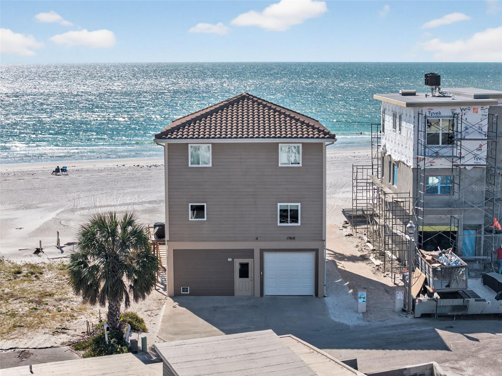 17610 LEE AVE, REDINGTON SHORES, FL, 33708