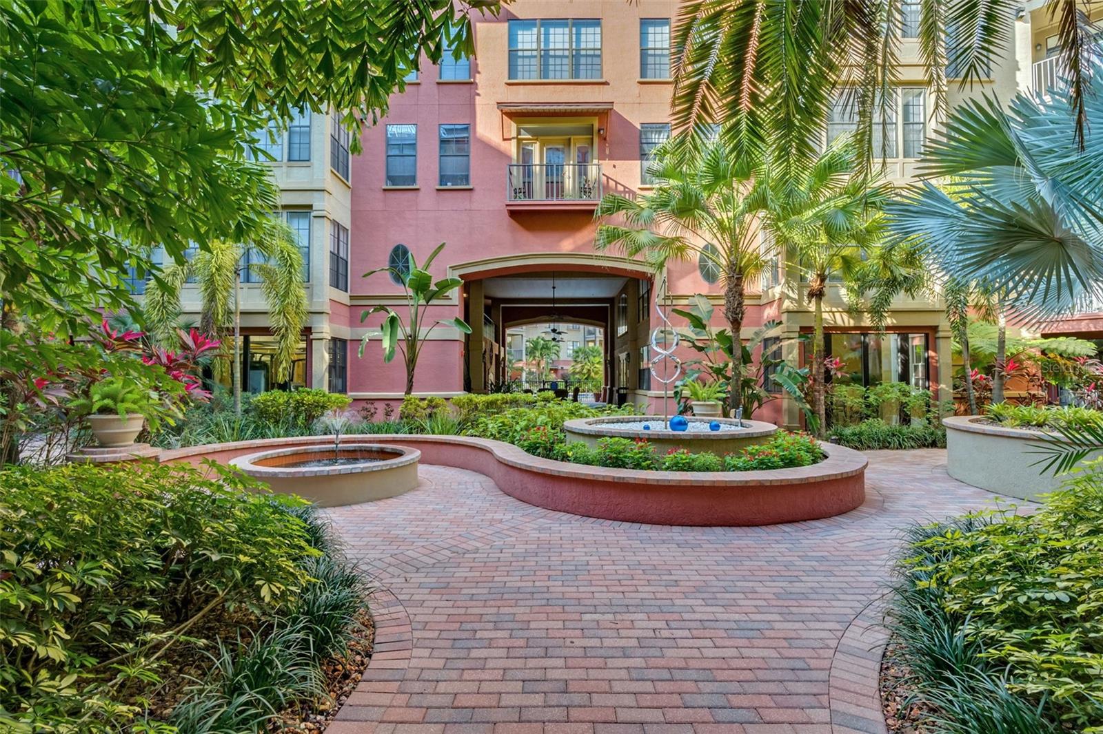 911 N ORANGE AVE #509, ORLANDO, FL, 32801