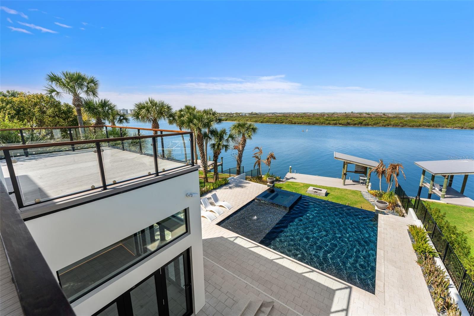 1194 N PENINSULA AVE, NEW SMYRNA BEACH, FL, 32169