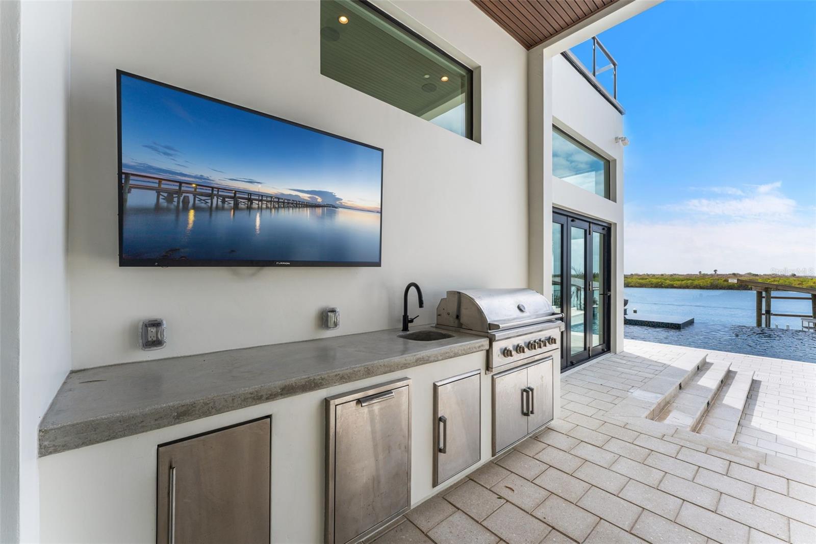 1194 N PENINSULA AVE, NEW SMYRNA BEACH, FL, 32169