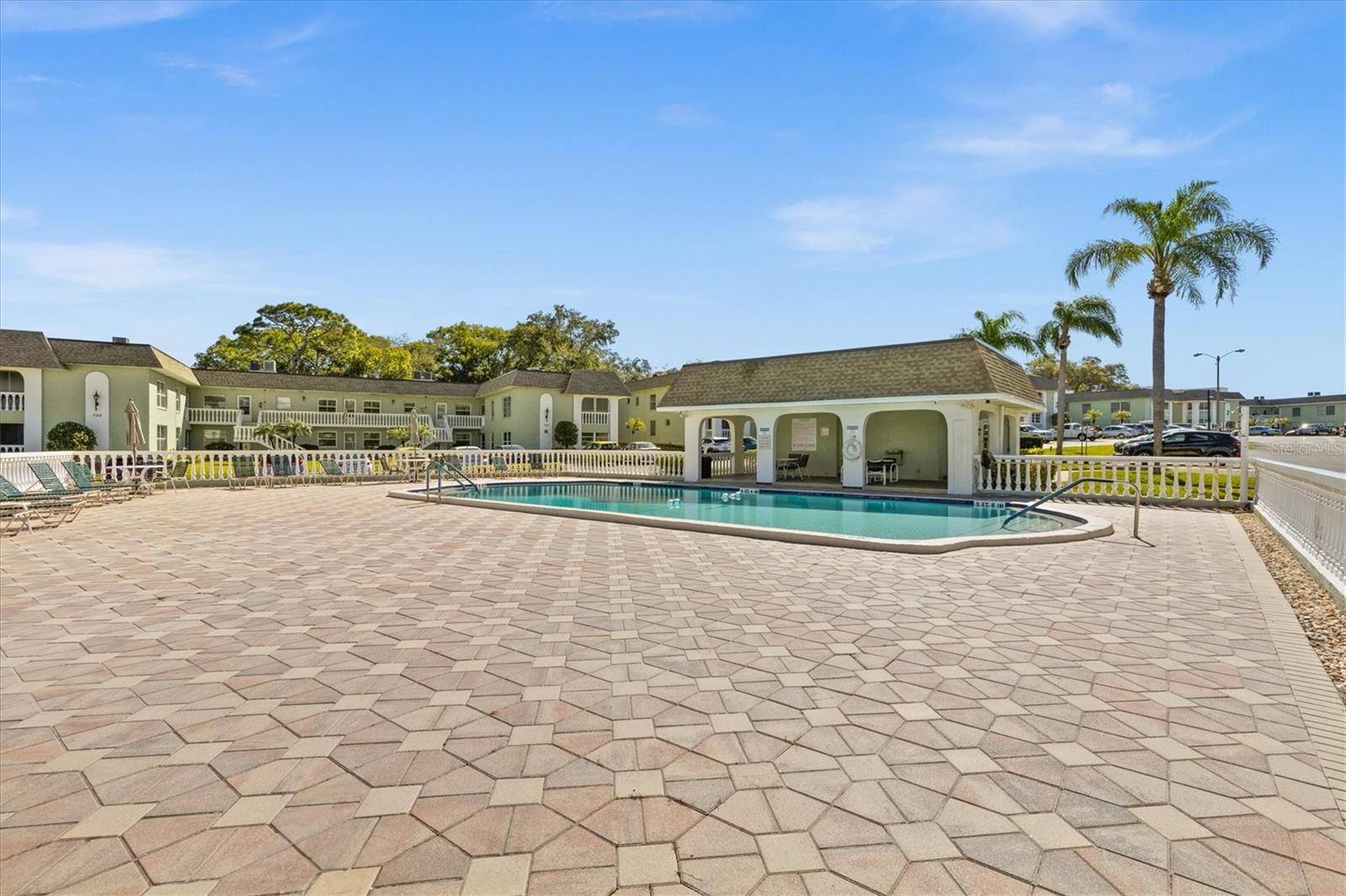 1250 S PINELLAS AVE #214, TARPON SPRINGS, FL, 34689