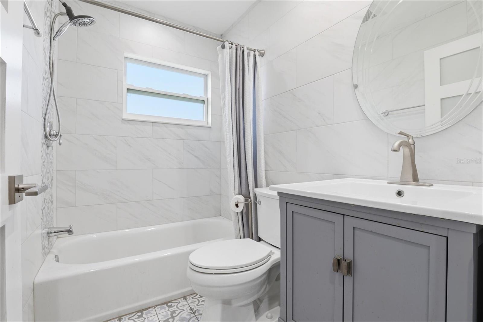 1250 S PINELLAS AVE #214, TARPON SPRINGS, FL, 34689