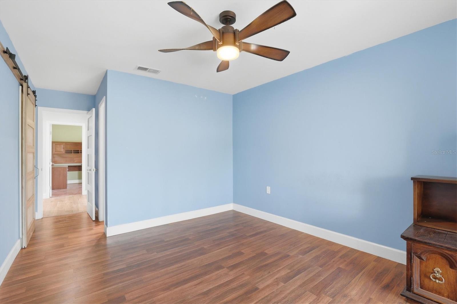 1250 S PINELLAS AVE #214, TARPON SPRINGS, FL, 34689