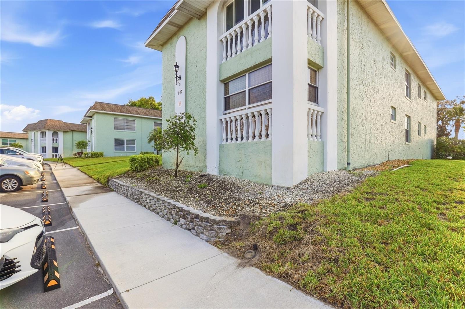 1250 S PINELLAS AVE #214, TARPON SPRINGS, FL, 34689