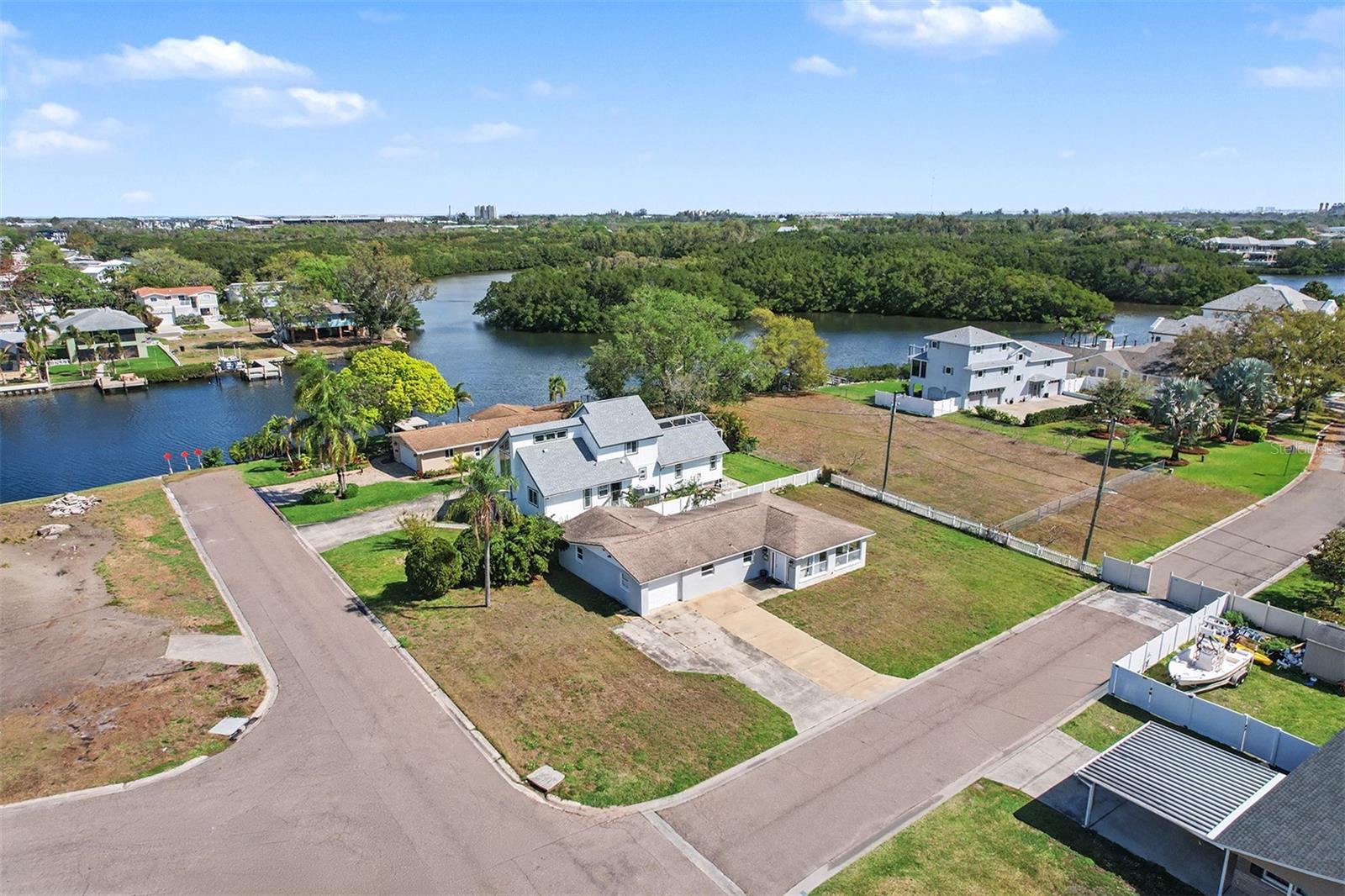 8751 ORIENT WAY NE, ST PETERSBURG, FL, 33702