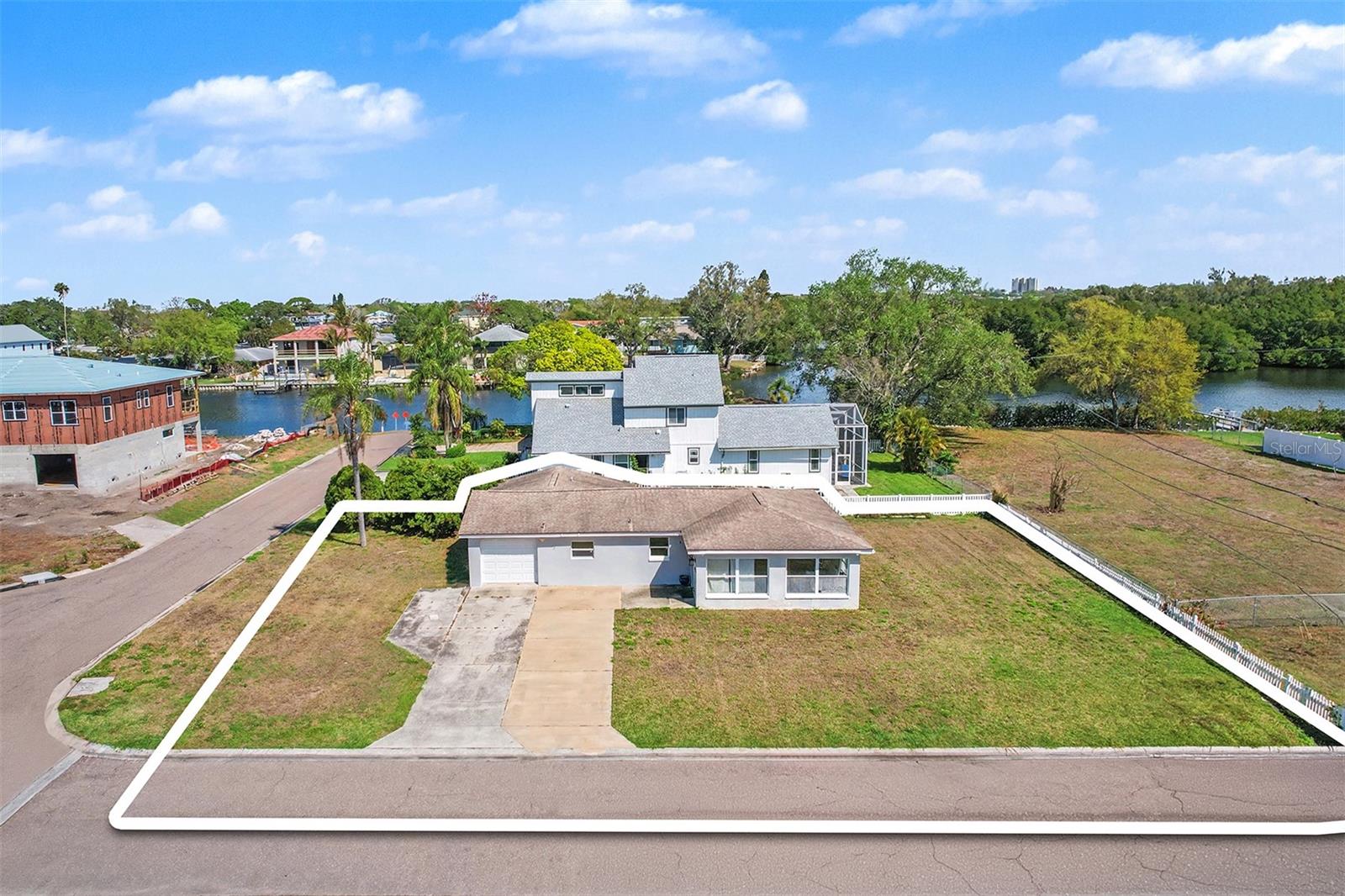 8751 ORIENT WAY NE, ST PETERSBURG, FL, 33702