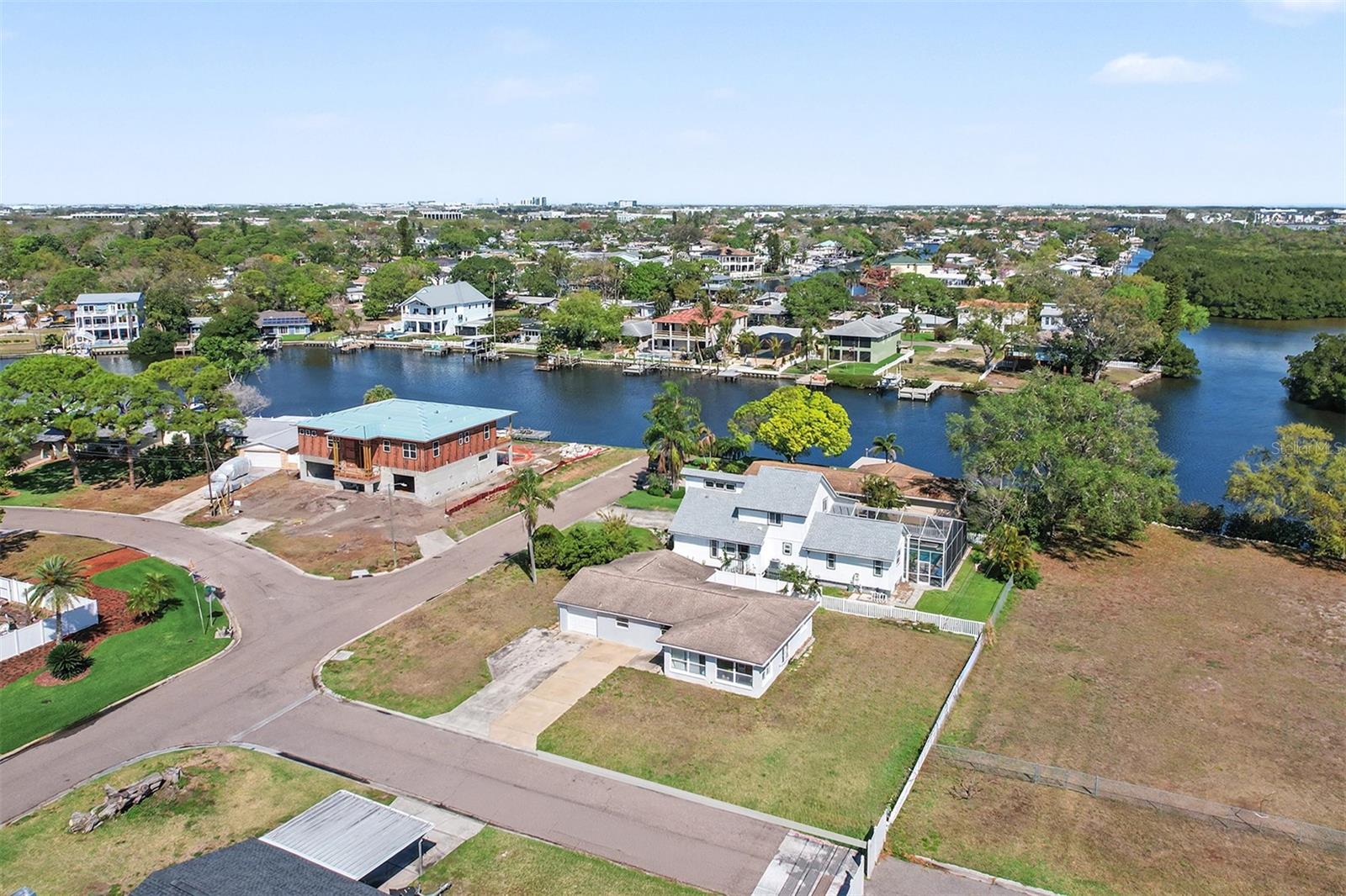 8751 ORIENT WAY NE, ST PETERSBURG, FL, 33702