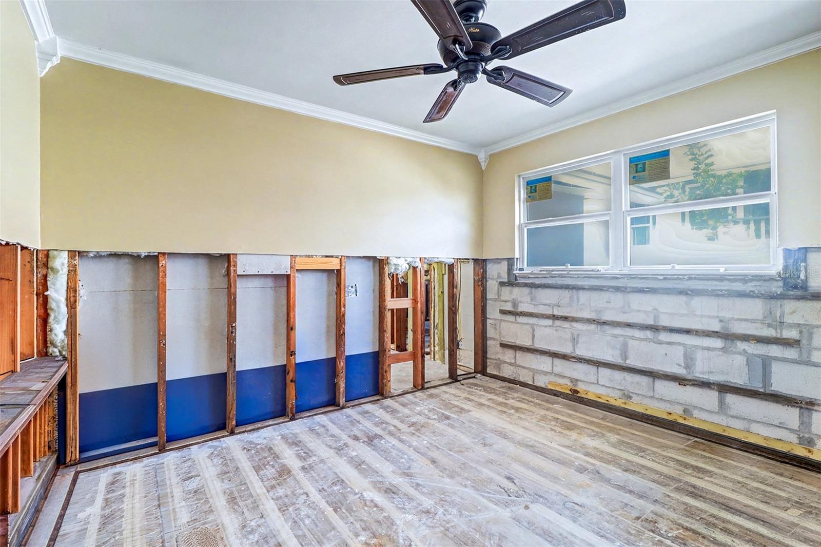 8751 ORIENT WAY NE, ST PETERSBURG, FL, 33702