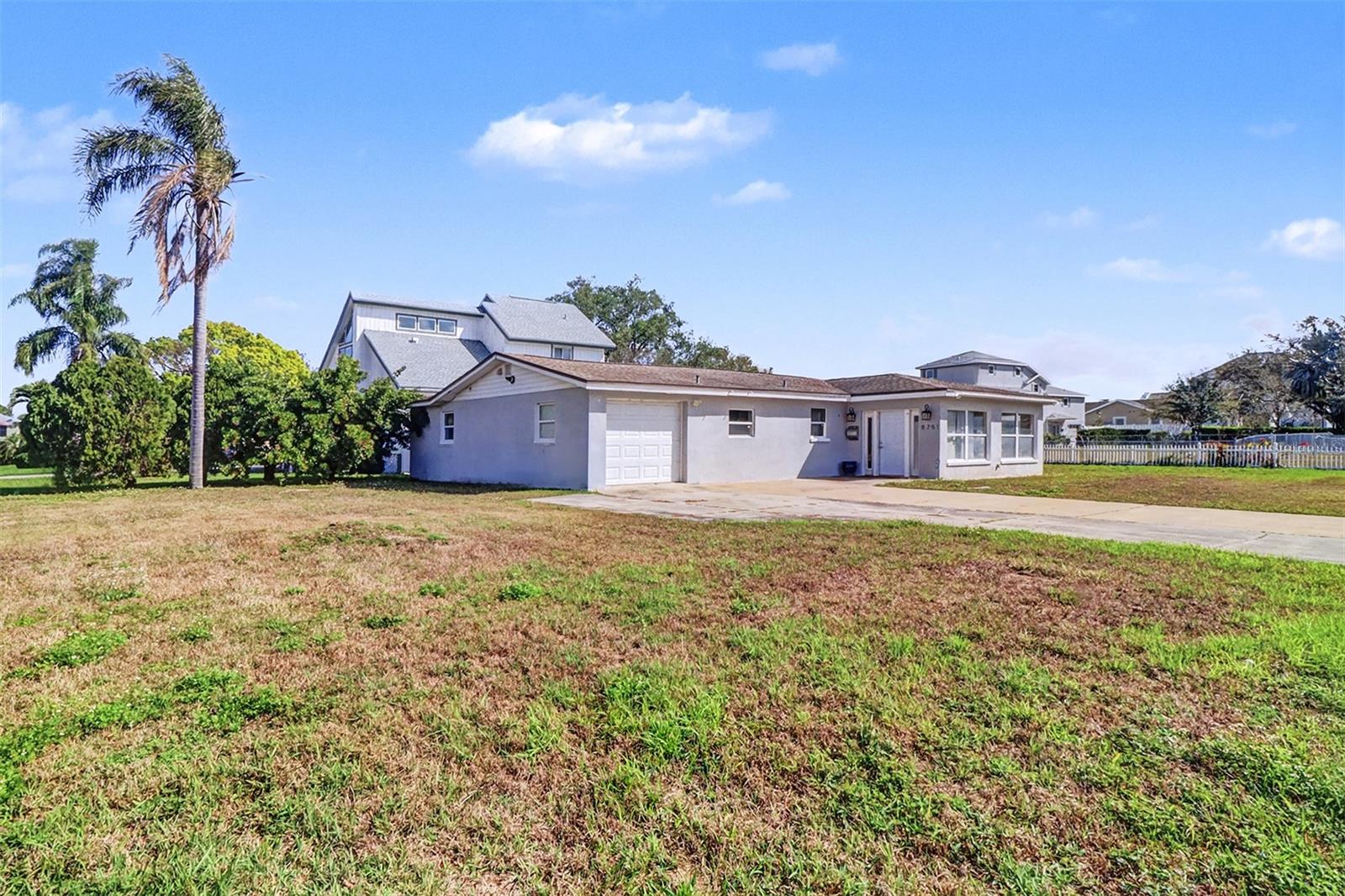 8751 ORIENT WAY NE, ST PETERSBURG, FL, 33702