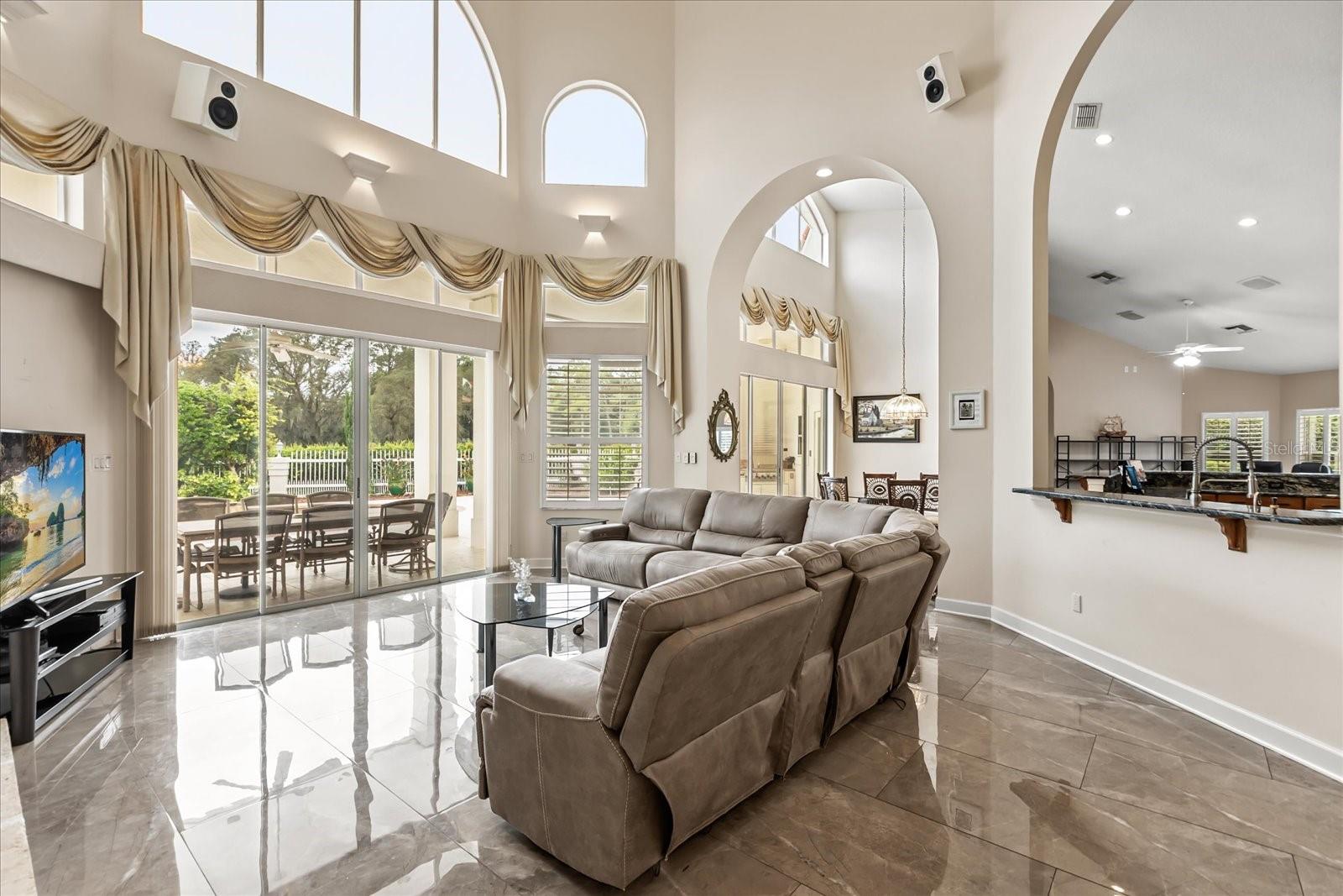 1036 GOLF VALLEY DR, APOPKA, FL, 32712