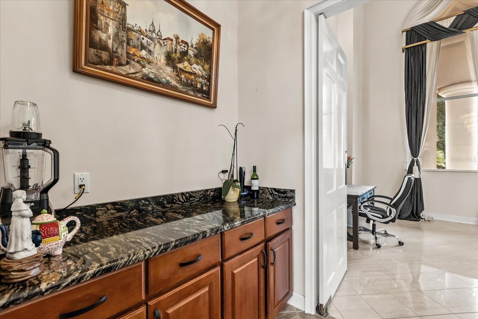 1036 GOLF VALLEY DR, APOPKA, FL, 32712