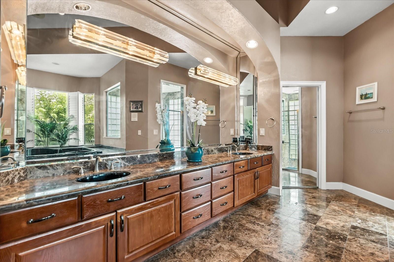 1036 GOLF VALLEY DR, APOPKA, FL, 32712