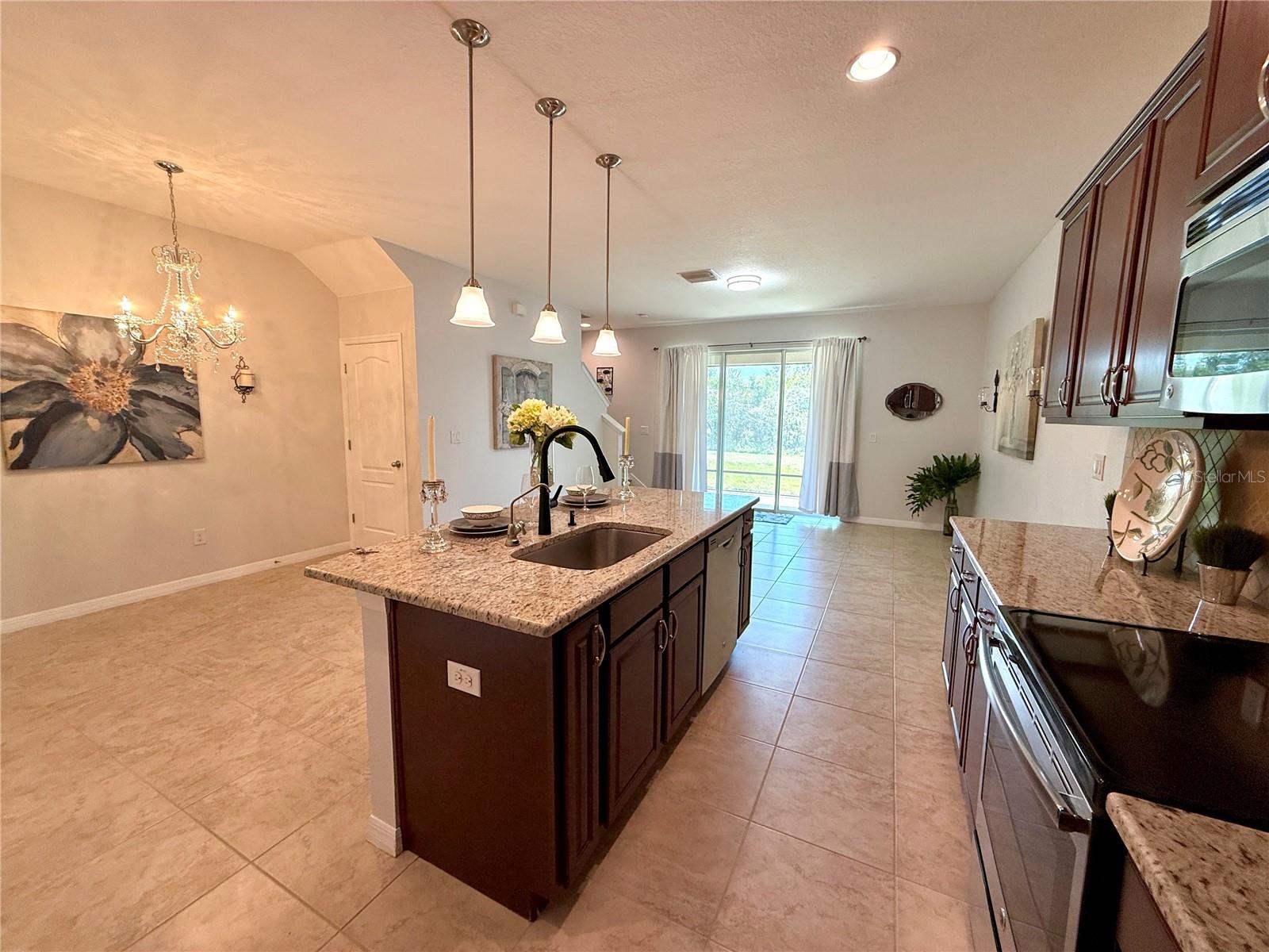 10415 BUTTERFLY WING CT, RIVERVIEW, FL, 33578