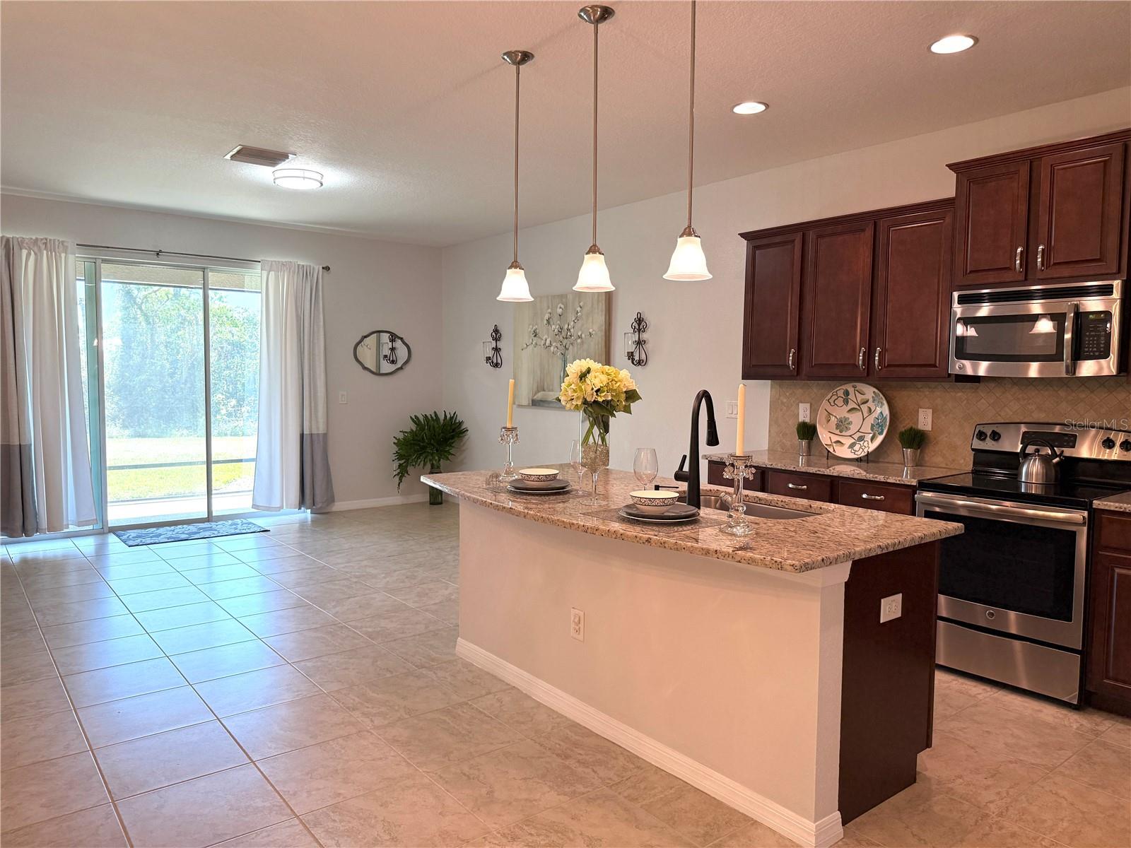 10415 BUTTERFLY WING CT, RIVERVIEW, FL, 33578