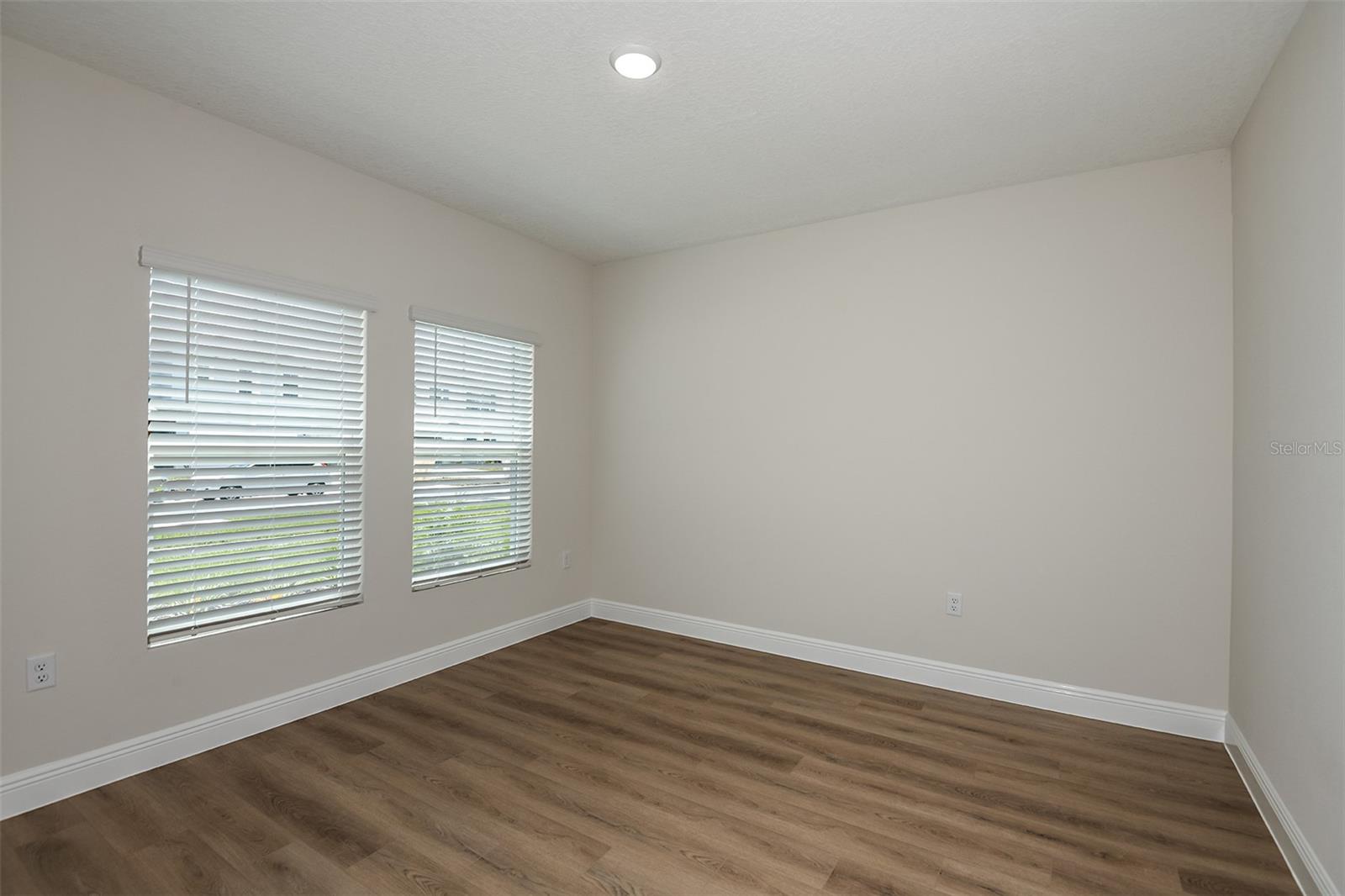 31717 BIENVILLE LN, WESLEY CHAPEL, FL, 33545