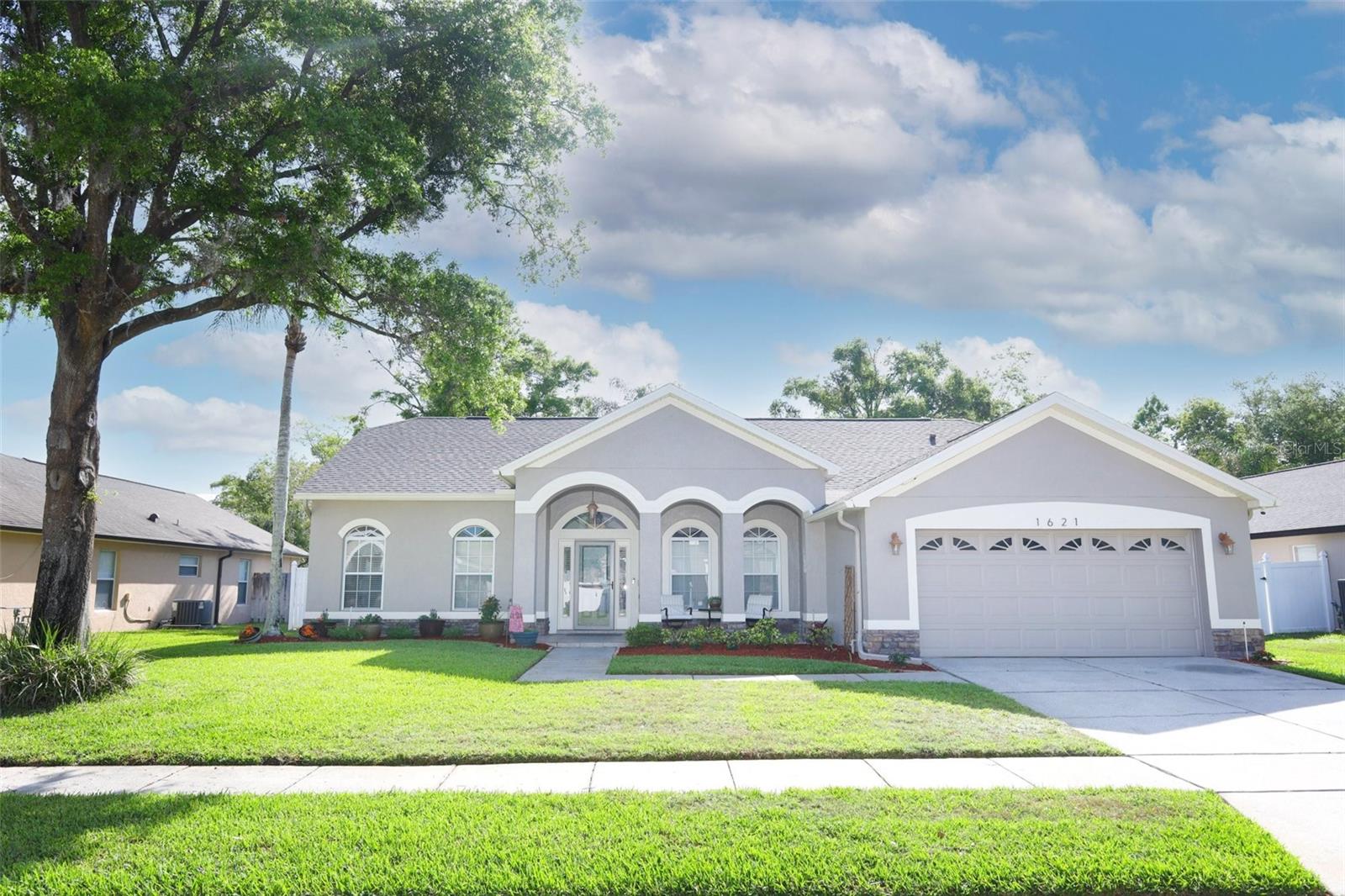 1621 PARKGLEN CIR, APOPKA, FL, 32712