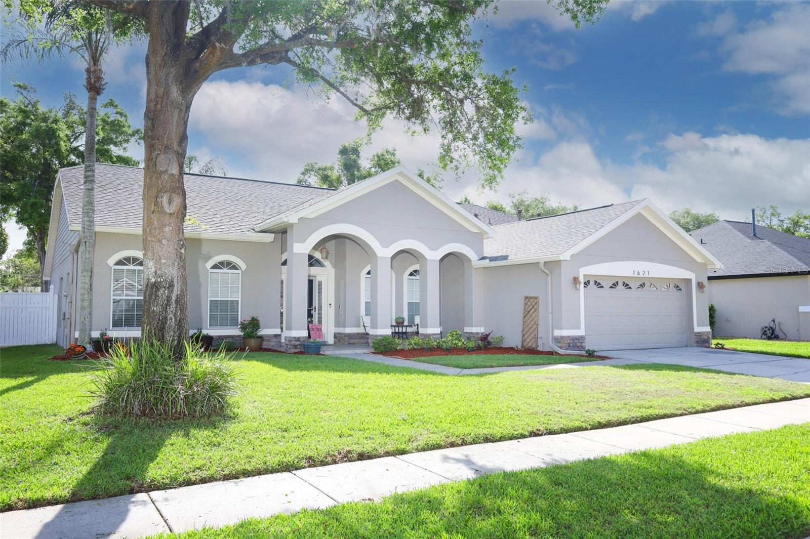 1621 PARKGLEN CIR, APOPKA, FL, 32712