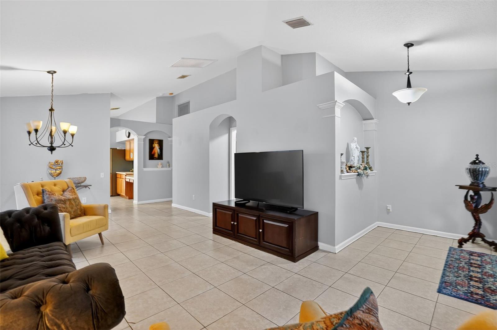 11519 MISTY ISLE LN, RIVERVIEW, FL, 33579