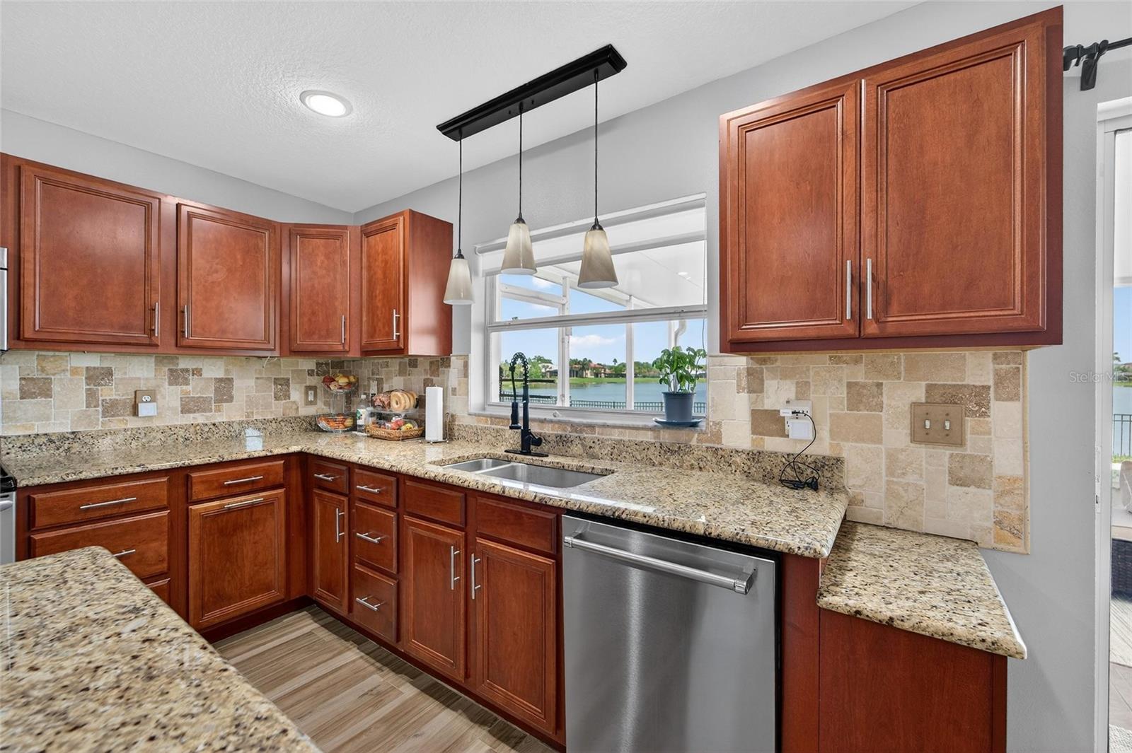 5325 SANDY SHELL DR, APOLLO BEACH, FL, 33572