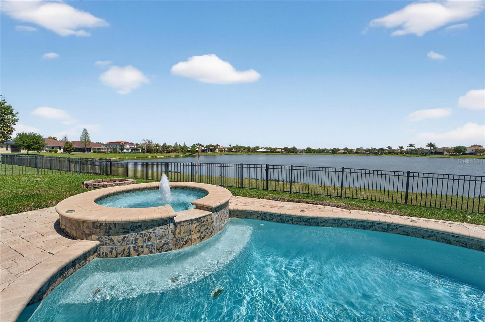 5325 SANDY SHELL DR, APOLLO BEACH, FL, 33572