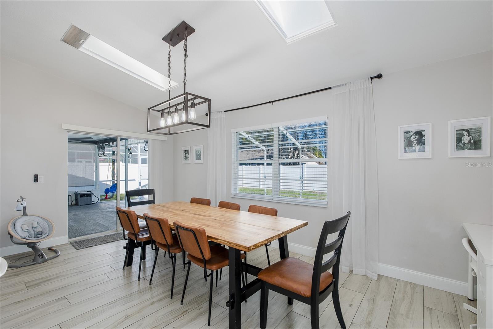 Dining room or could be a family room