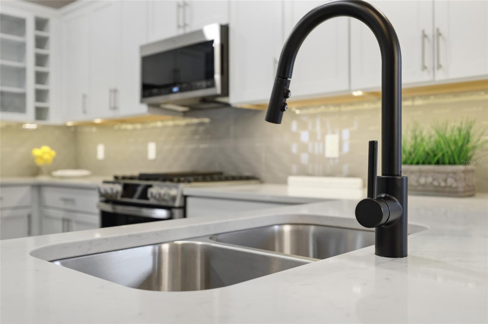 9541 NW 66TH LN, GAINESVILLE, FL, 32608