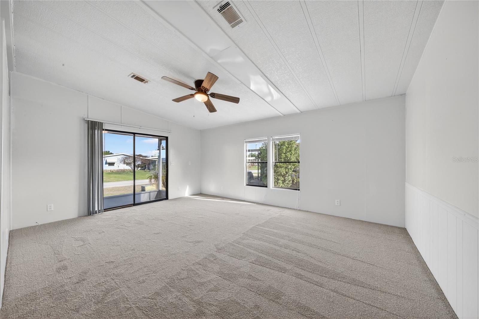 409 VILLAGE CIR SW, WINTER HAVEN, FL, 33880