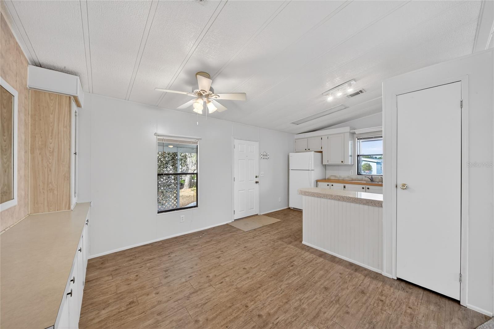 409 VILLAGE CIR SW, WINTER HAVEN, FL, 33880