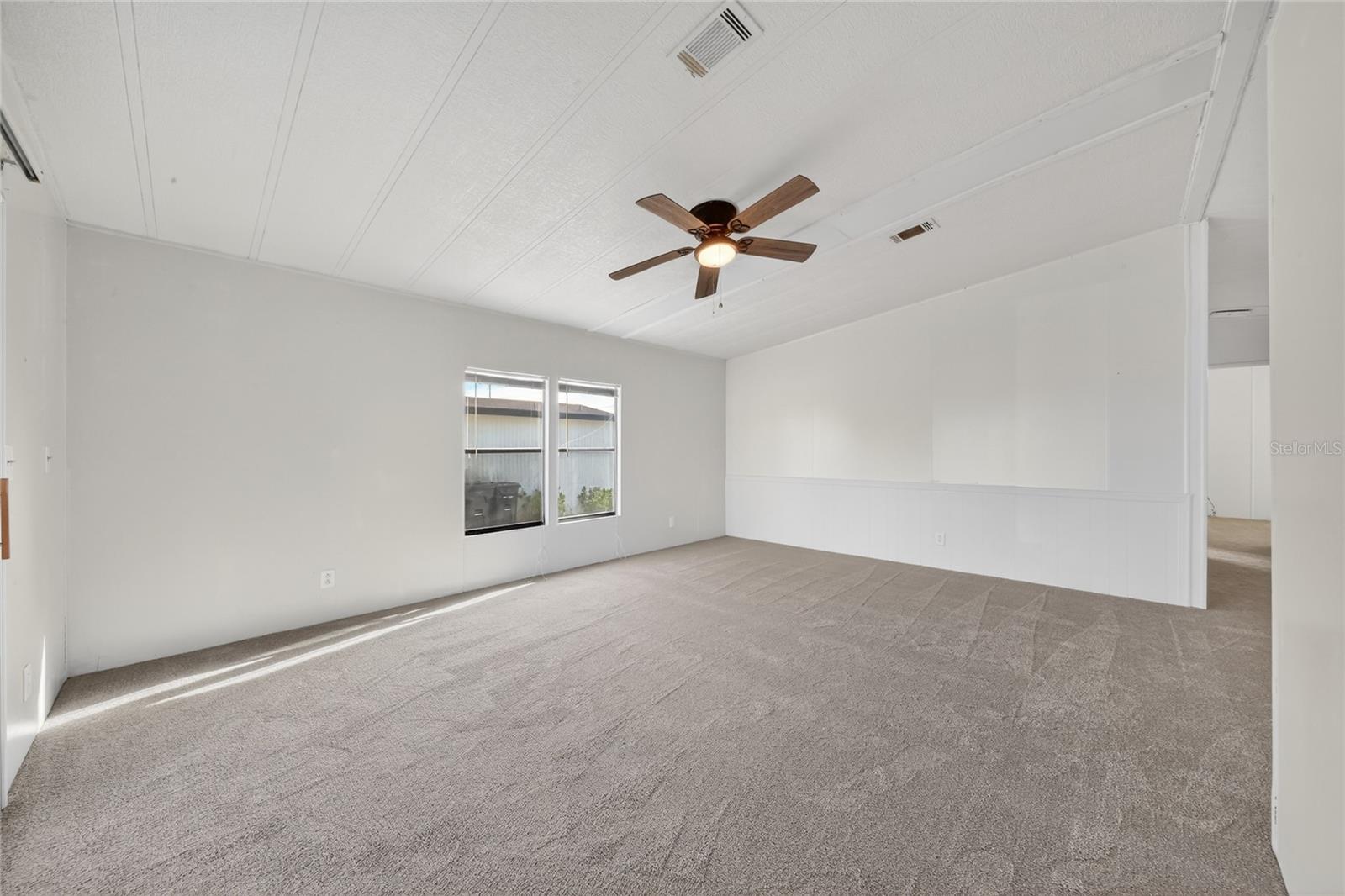 409 VILLAGE CIR SW, WINTER HAVEN, FL, 33880