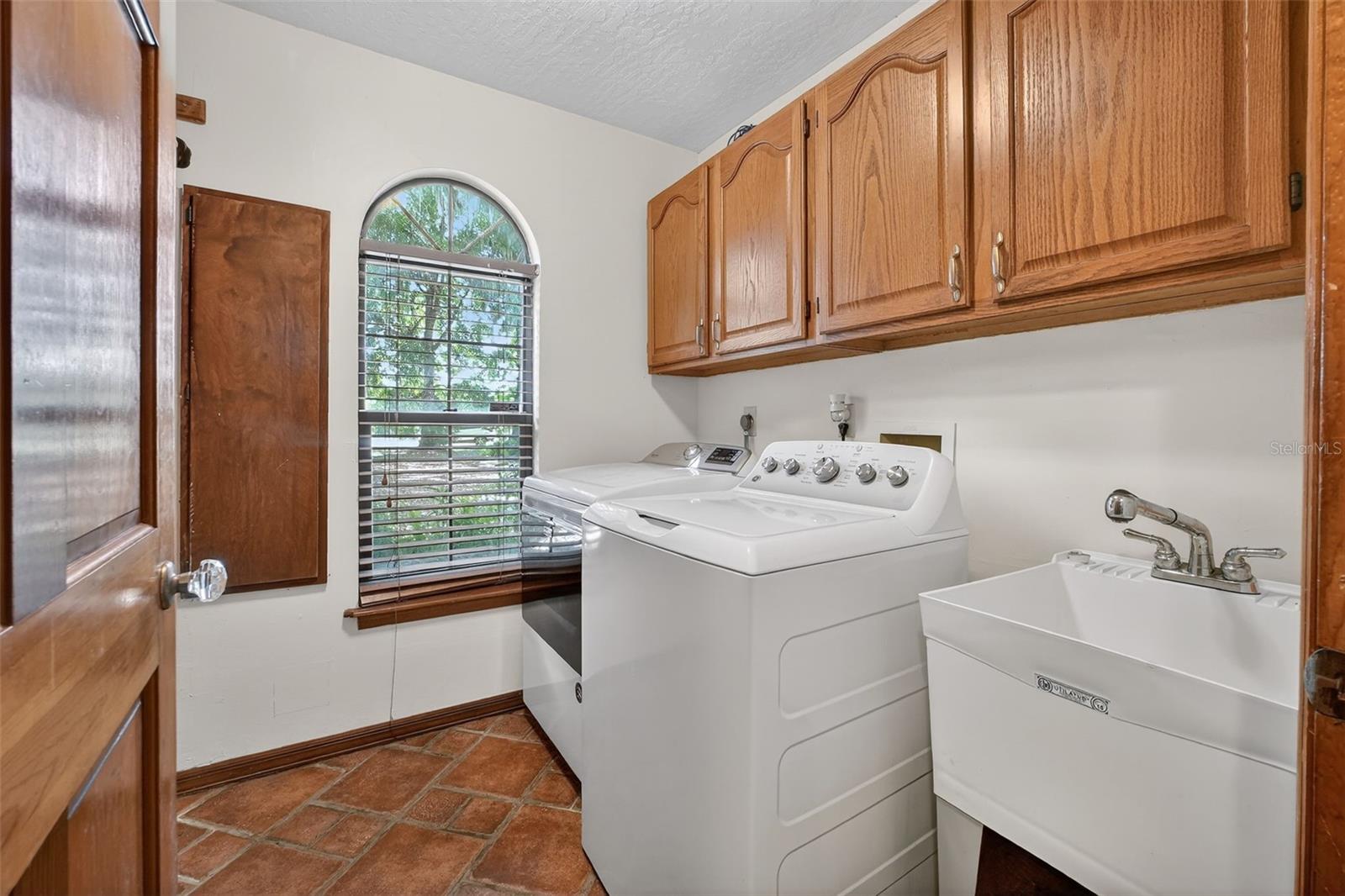 3380 LIONEL RD, MIMS, FL, 32754