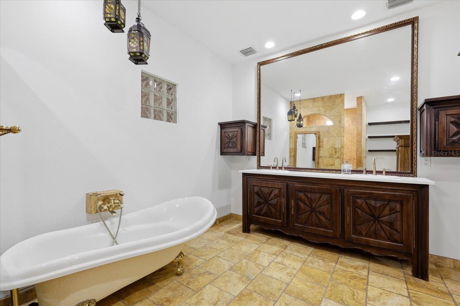 1529 MAPLE STREET, CLEARWATER, FL, 33755