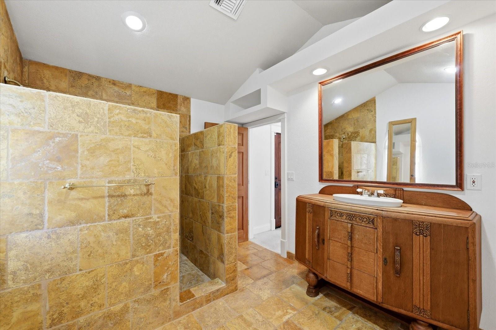 1529 MAPLE STREET, CLEARWATER, FL, 33755
