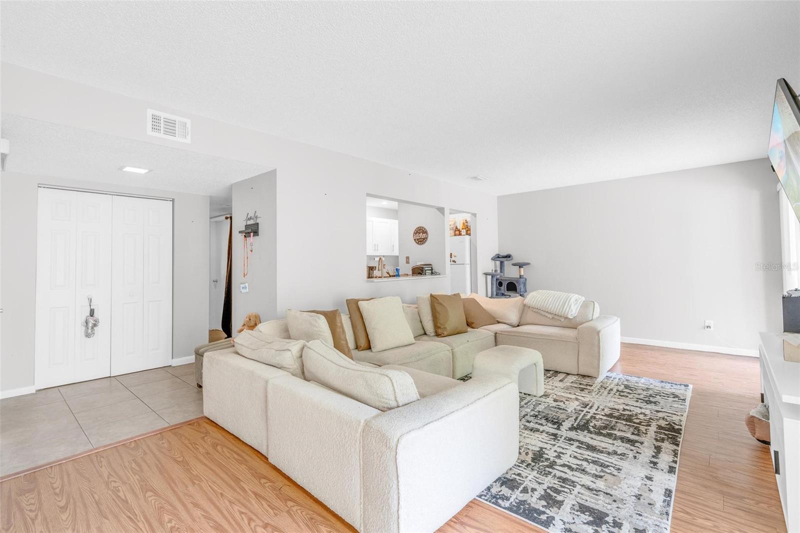 140 ORCHID WOODS CT #15B, DELTONA, FL, 32725