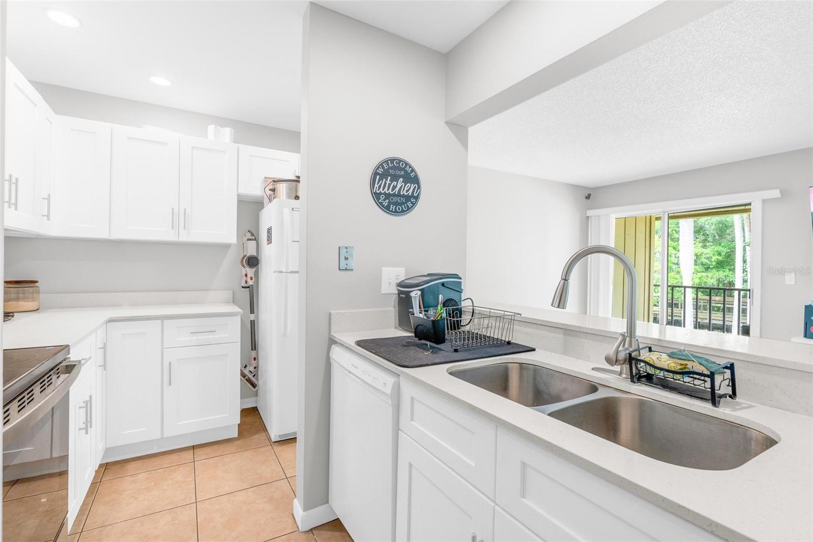 140 ORCHID WOODS CT #15B, DELTONA, FL, 32725