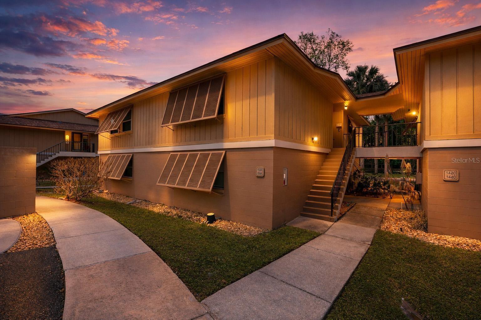 140 ORCHID WOODS CT #15B, DELTONA, FL, 32725