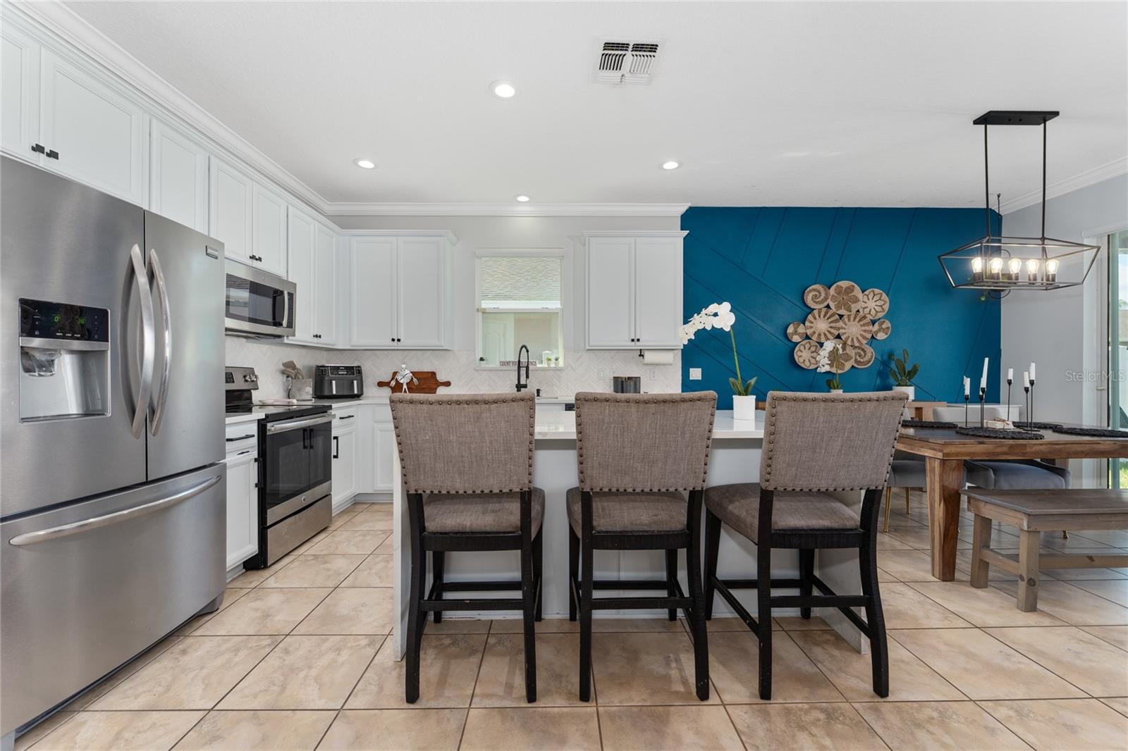 2546 EAGLE BAY BLVD, KISSIMMEE, FL, 34743