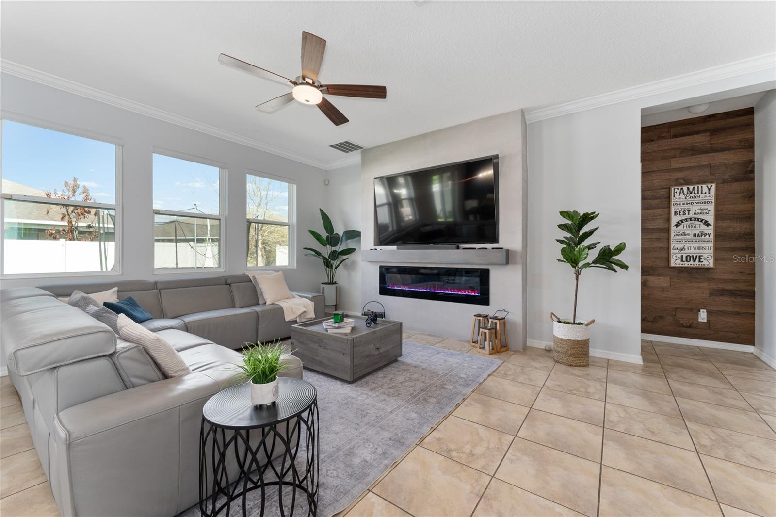 2546 EAGLE BAY BLVD, KISSIMMEE, FL, 34743