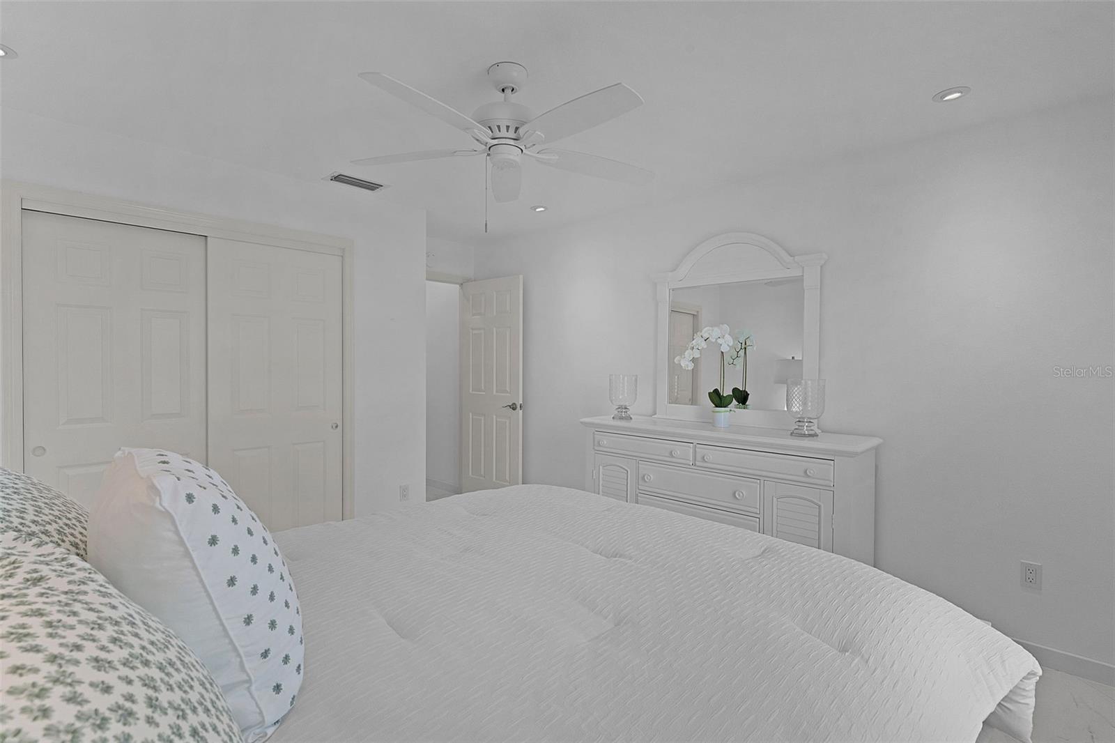 2051 PALO ALTO AVE, THE VILLAGES, FL, 32159