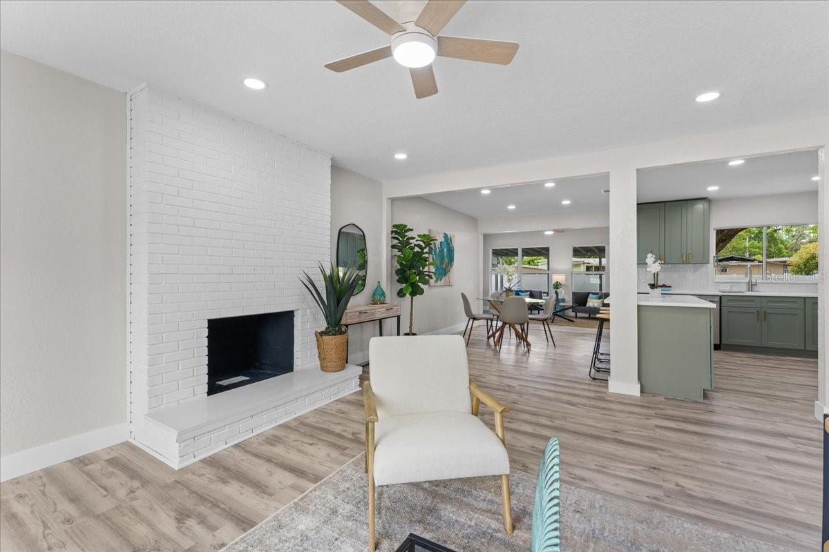 2530 W DIANA ST, TAMPA, FL, 33614