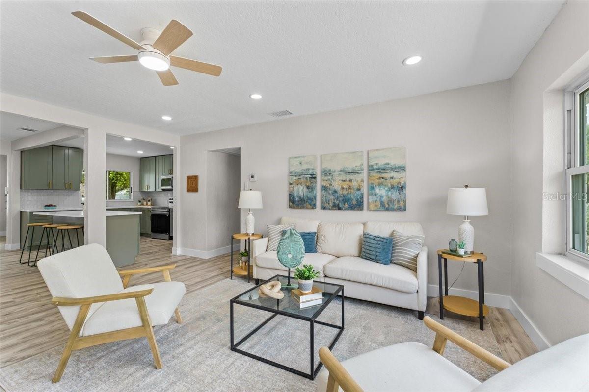 2530 W DIANA ST, TAMPA, FL, 33614