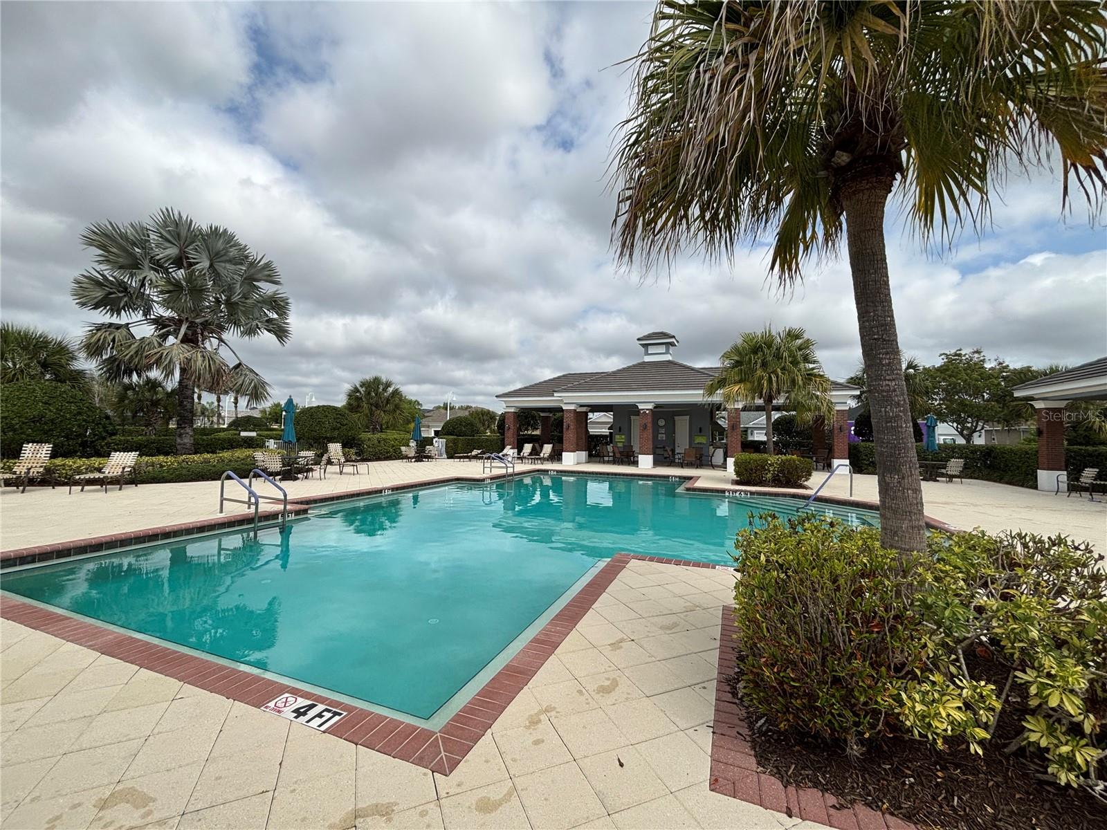 1735 LAKE VERONA CIR, BRADENTON, FL, 34211