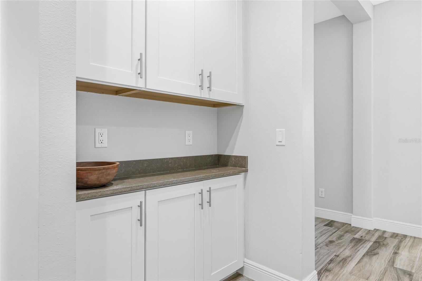 1735 LAKE VERONA CIR, BRADENTON, FL, 34211