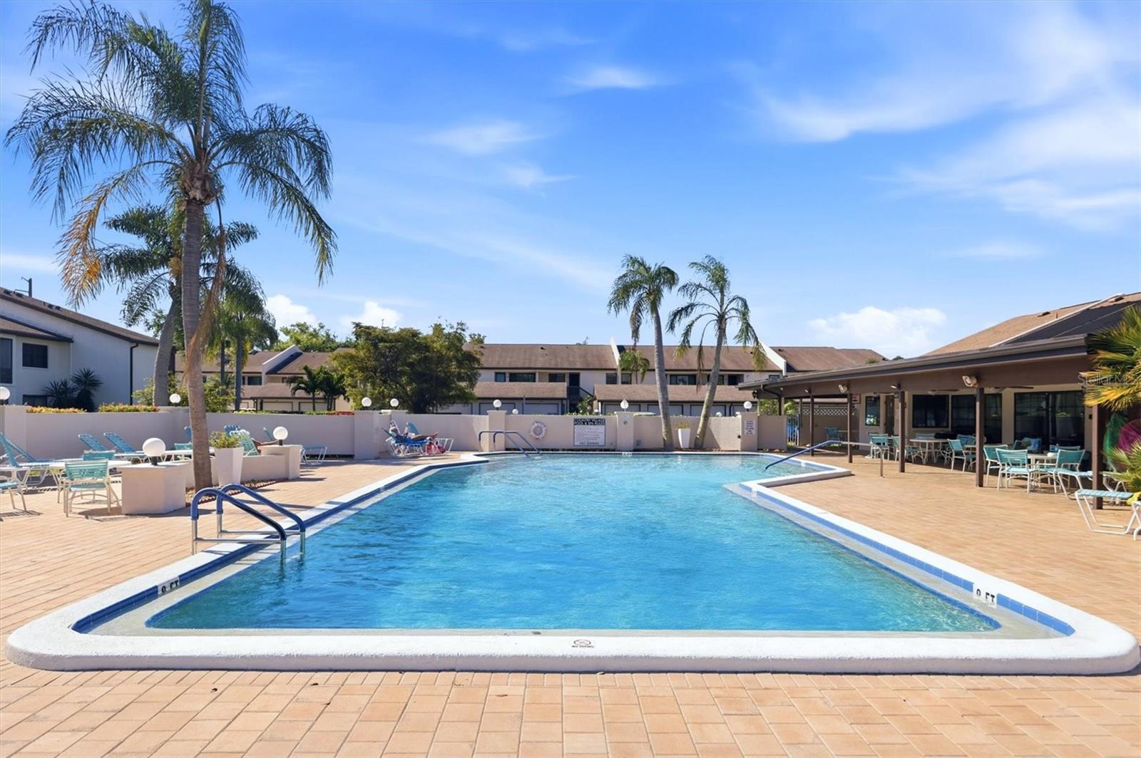 7301 29TH AVENUE DR W #204, BRADENTON, FL, 34209