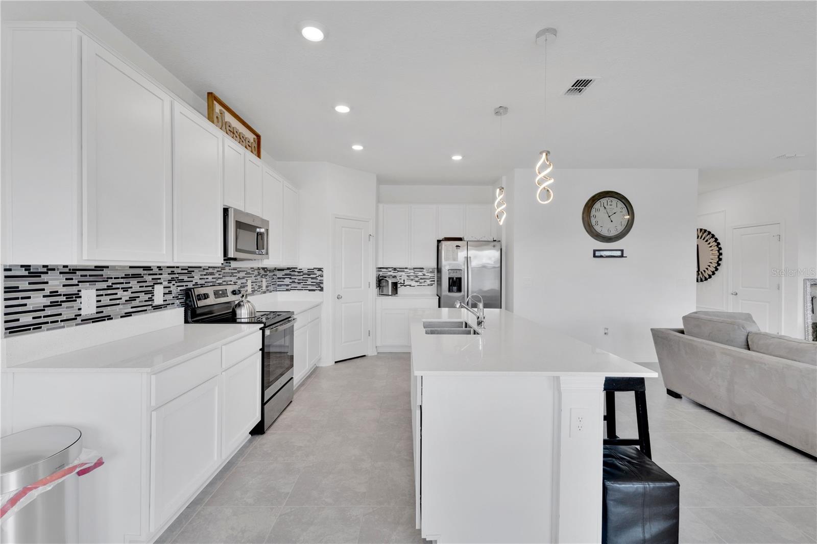 4212 PEBBLES THROW DR, KISSIMMEE, FL, 34746