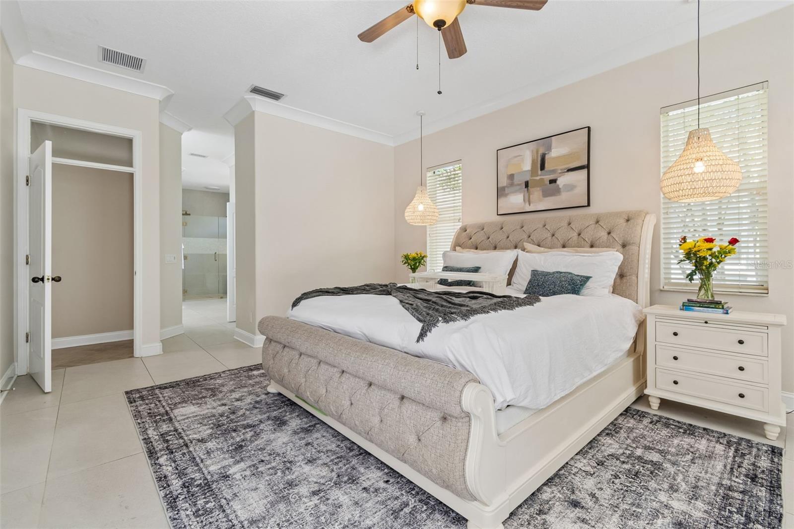 10423 GREENHEDGES DR, TAMPA, FL, 33626