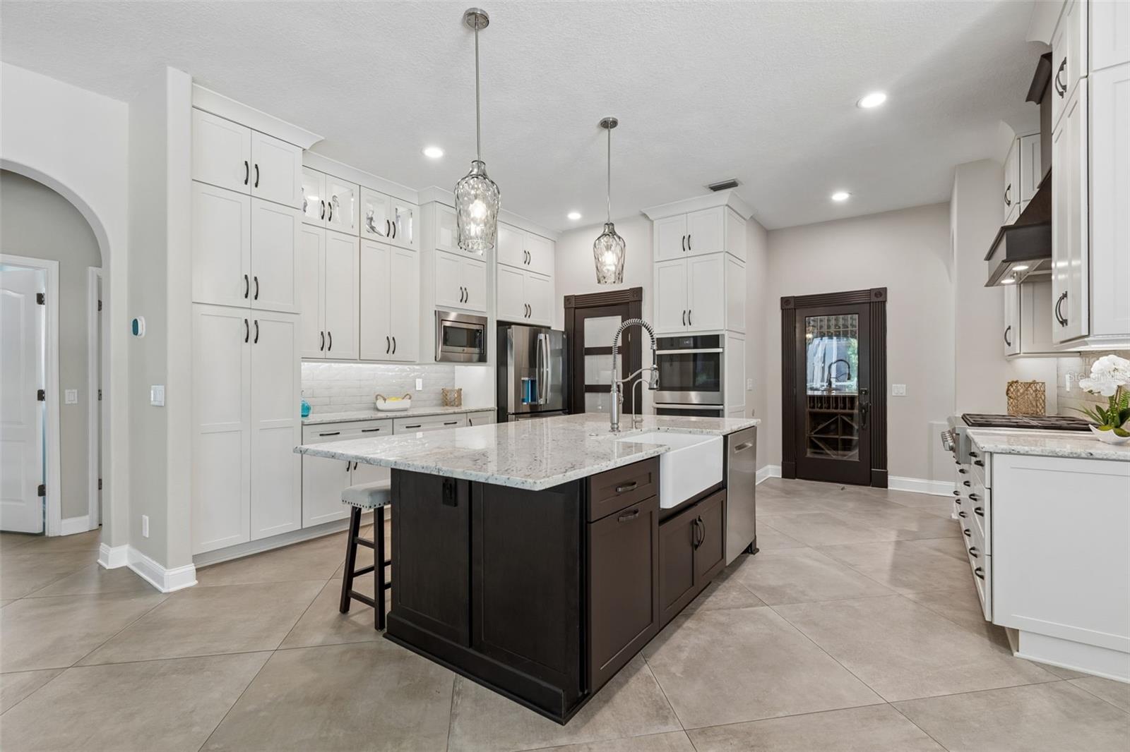 10423 GREENHEDGES DR, TAMPA, FL, 33626