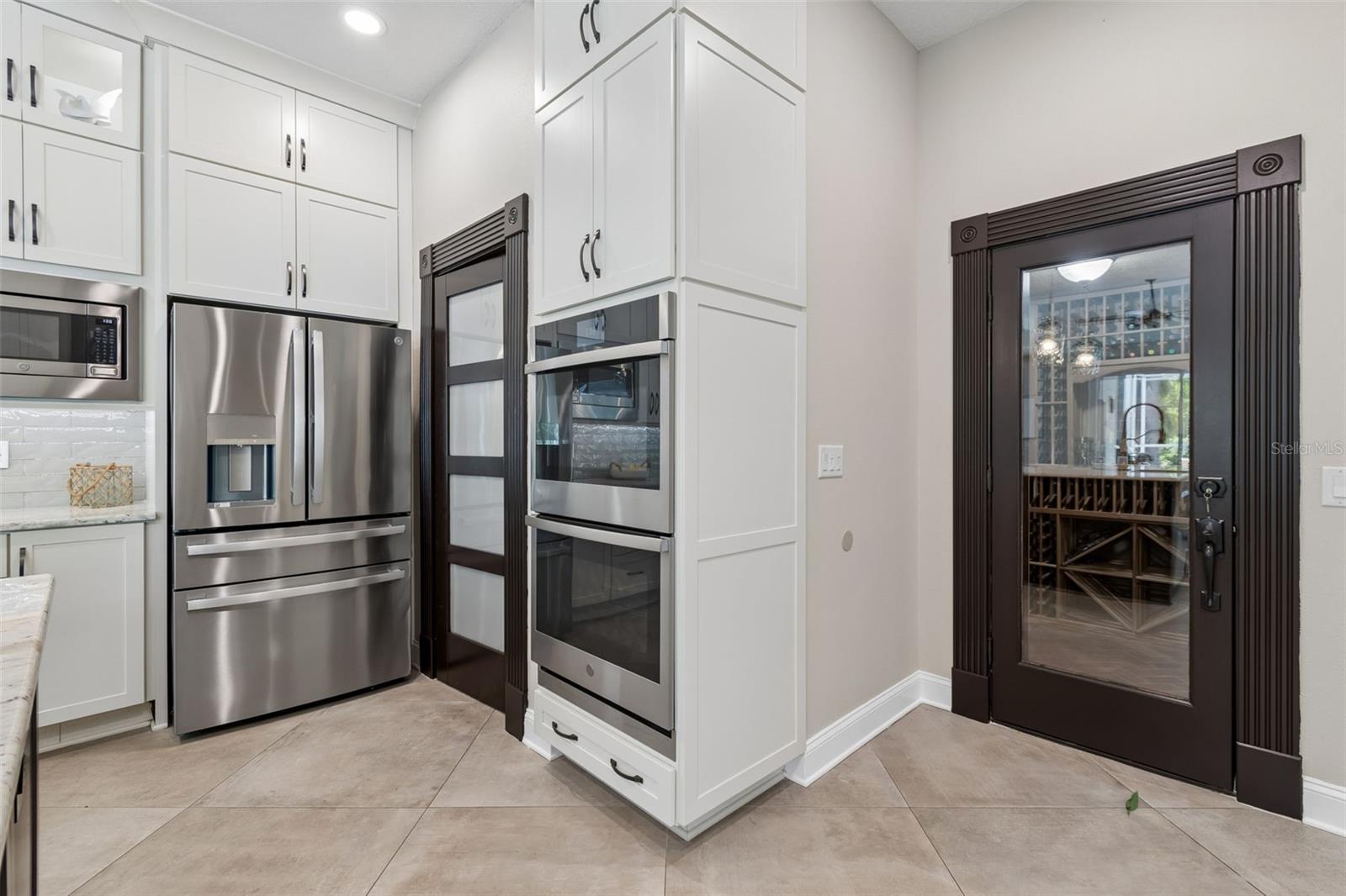 10423 GREENHEDGES DR, TAMPA, FL, 33626