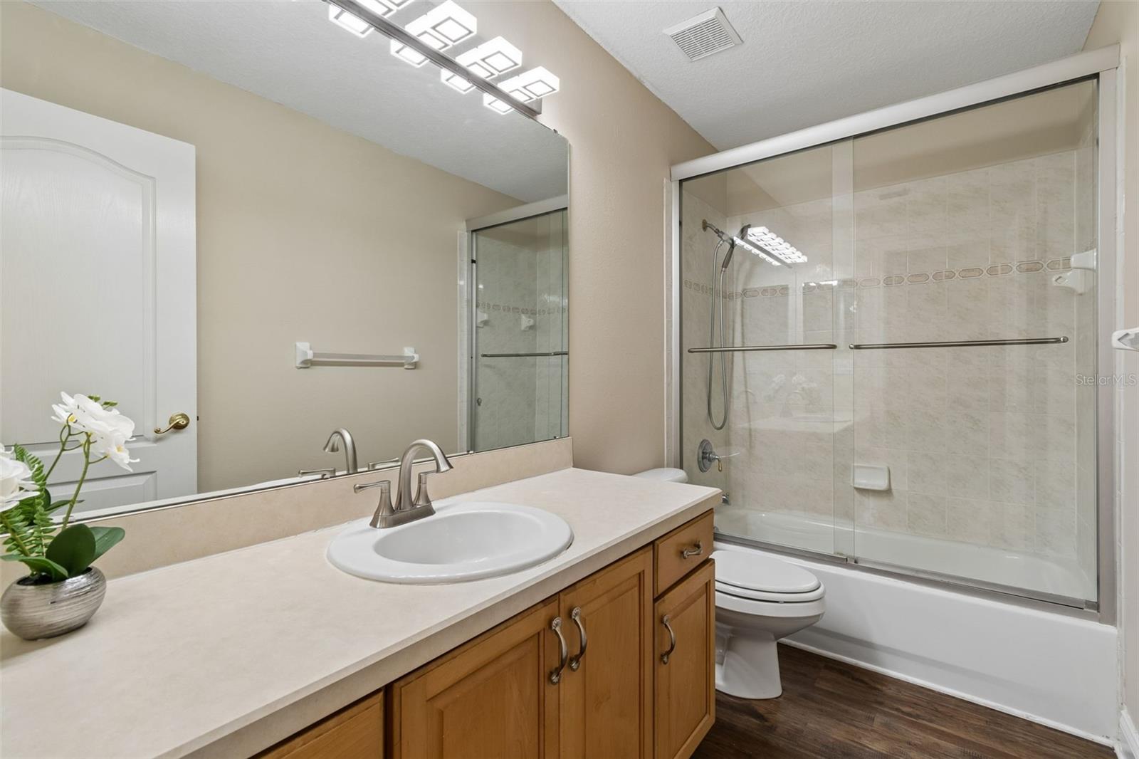 10423 GREENHEDGES DR, TAMPA, FL, 33626