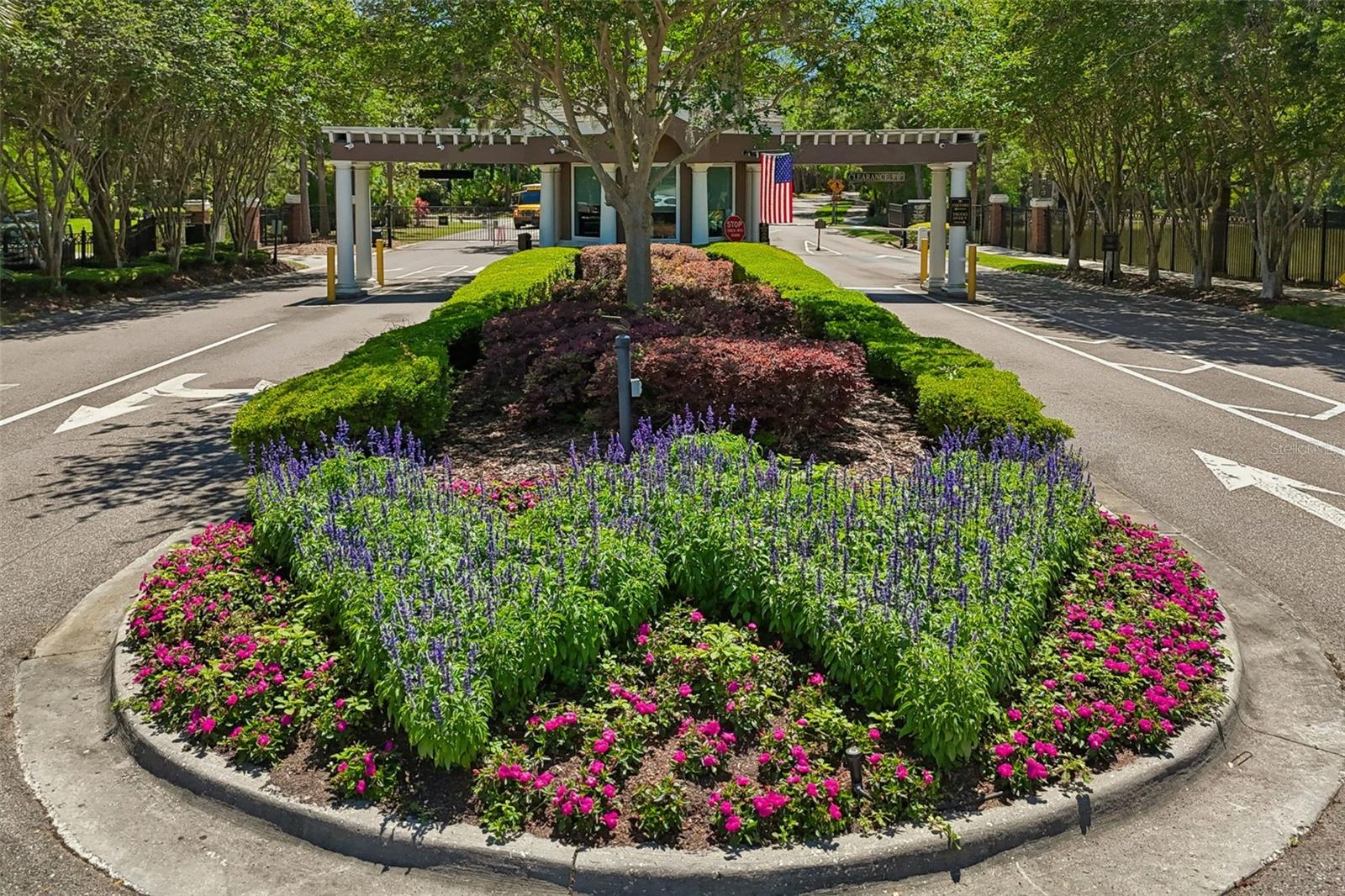 10423 GREENHEDGES DR, TAMPA, FL, 33626